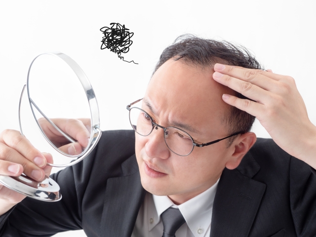 【刺す化粧品シリーズ】眉間専用ケア商品『ミケンディープパッチ』の評判